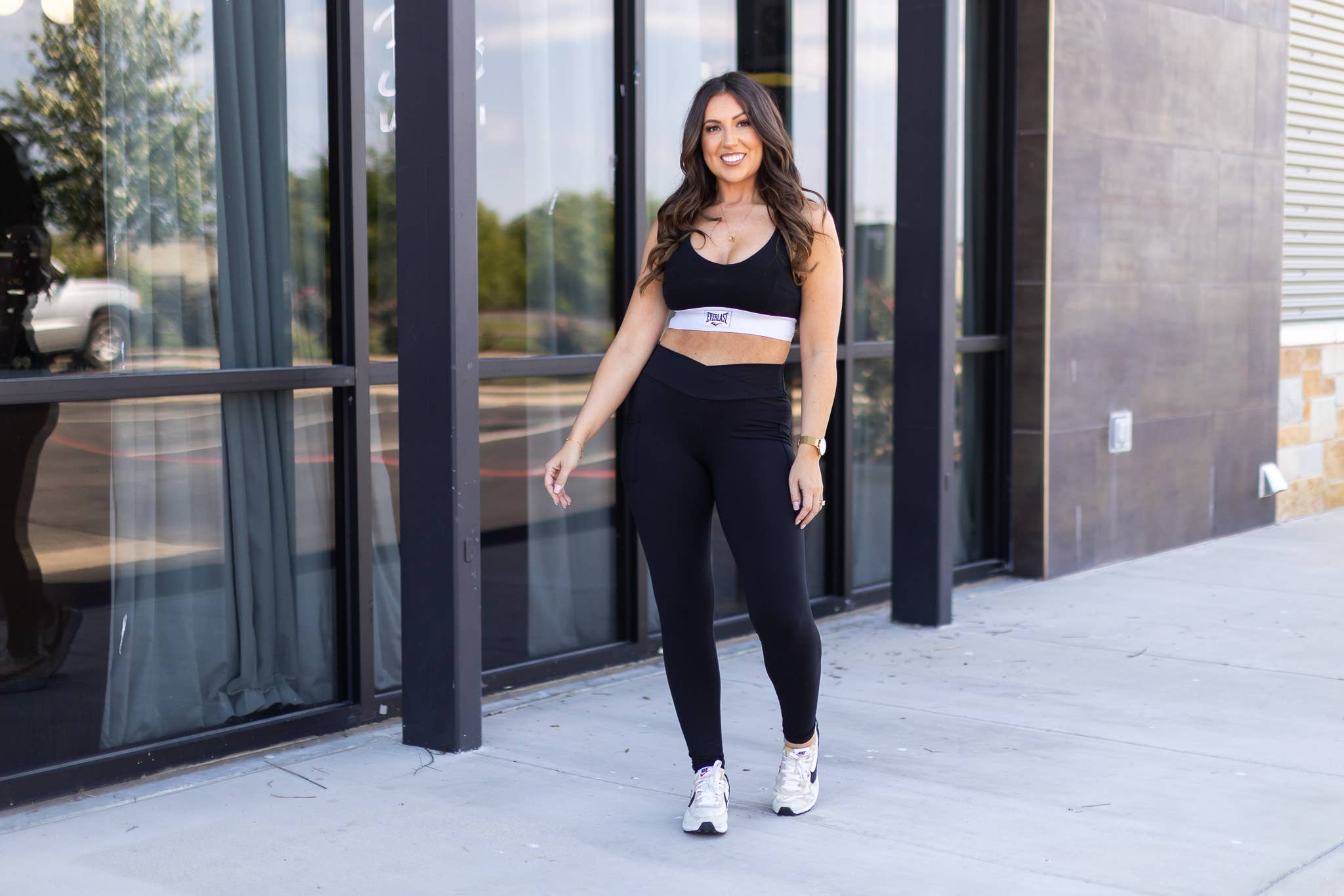 The Stephanie - Crossover BLACK Pocket Full Length Legging