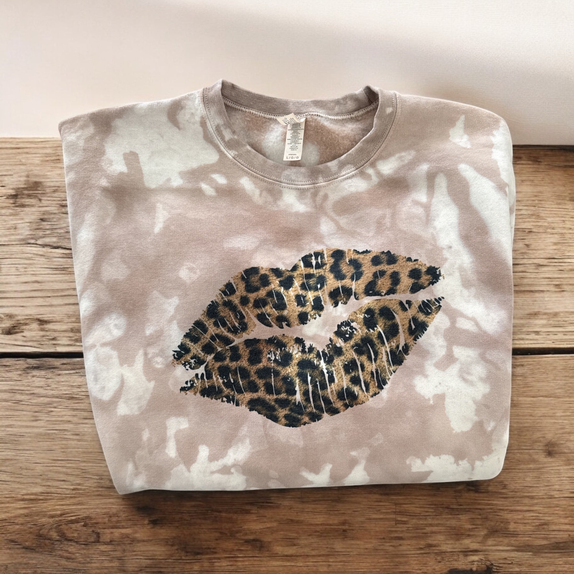 Leopard Lips Sweatshirt